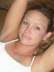 Photo 17, Hot Mature Wifey