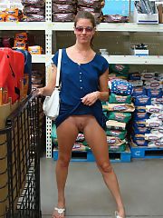 Women wear no panties