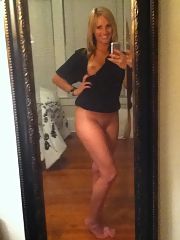 Photo 11, Blonde Babe Taking