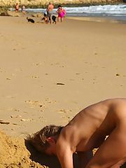 Photo 3, Cool Chick Next-door