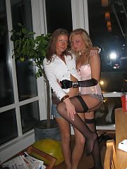 Photo 17, Cute Babes Spreading