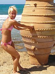 Photo 2, Lovely Skinny Blonde