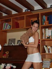 Photo 16, Girlfriend Teases