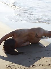 Photo 26, Slender Nudist Chick