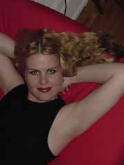 Photo 7, Curly Blonde Mature