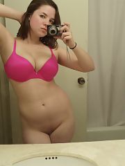 Photo 27, Mature Housewife
