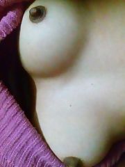 Photo 2, My Gf Indian Boobs