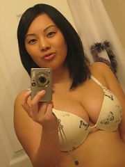 Photo 27, Busty Oriental Babe