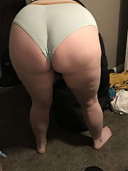 Sleazy pawg wife