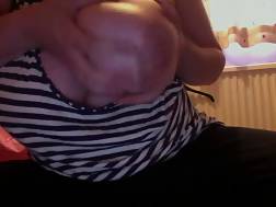 4 min - Livecam big breasts