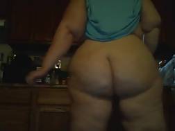 4 min - Big mature butt