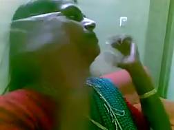 1 min - Indian undresses shows
