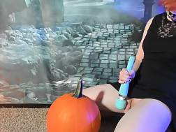 10 min - Halloween trans penetrates