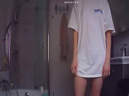 4 min - Long legs shows skinny