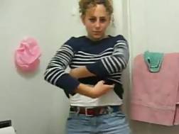 3 min - Fingers hairy tunnel