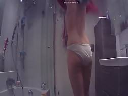 4 min - Skinny caught
