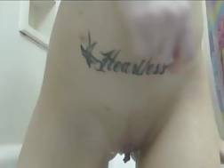 6 min - Blondie camgirl rubs shaved