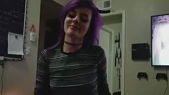 2 emo teens sucks