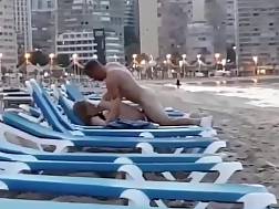 1 min - Couple drill beach