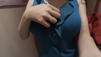 trying hot dresses swallowing