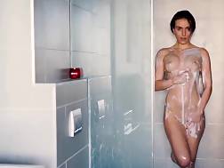 20 min - Dildo shower