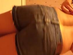 4 min - Strips masturbates solo