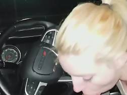 5 min - Blonde gulps car