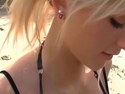 8 min - Blond fuck beach