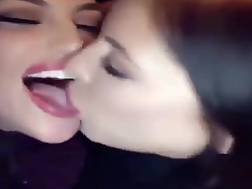 1 min - Teen lesbian