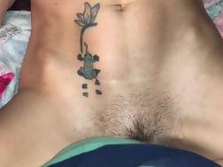 4 min - Skinny tattooed wife creampie