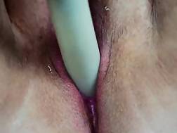 5 min - Closeup pussy masturbation