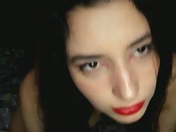 6 min - Teenager 18yo sister wakes