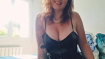 joi huge natural hooters