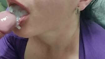 mature milf sucks cum