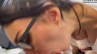 wife sucks penis jizz