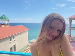 10 min - Bang young student balcony